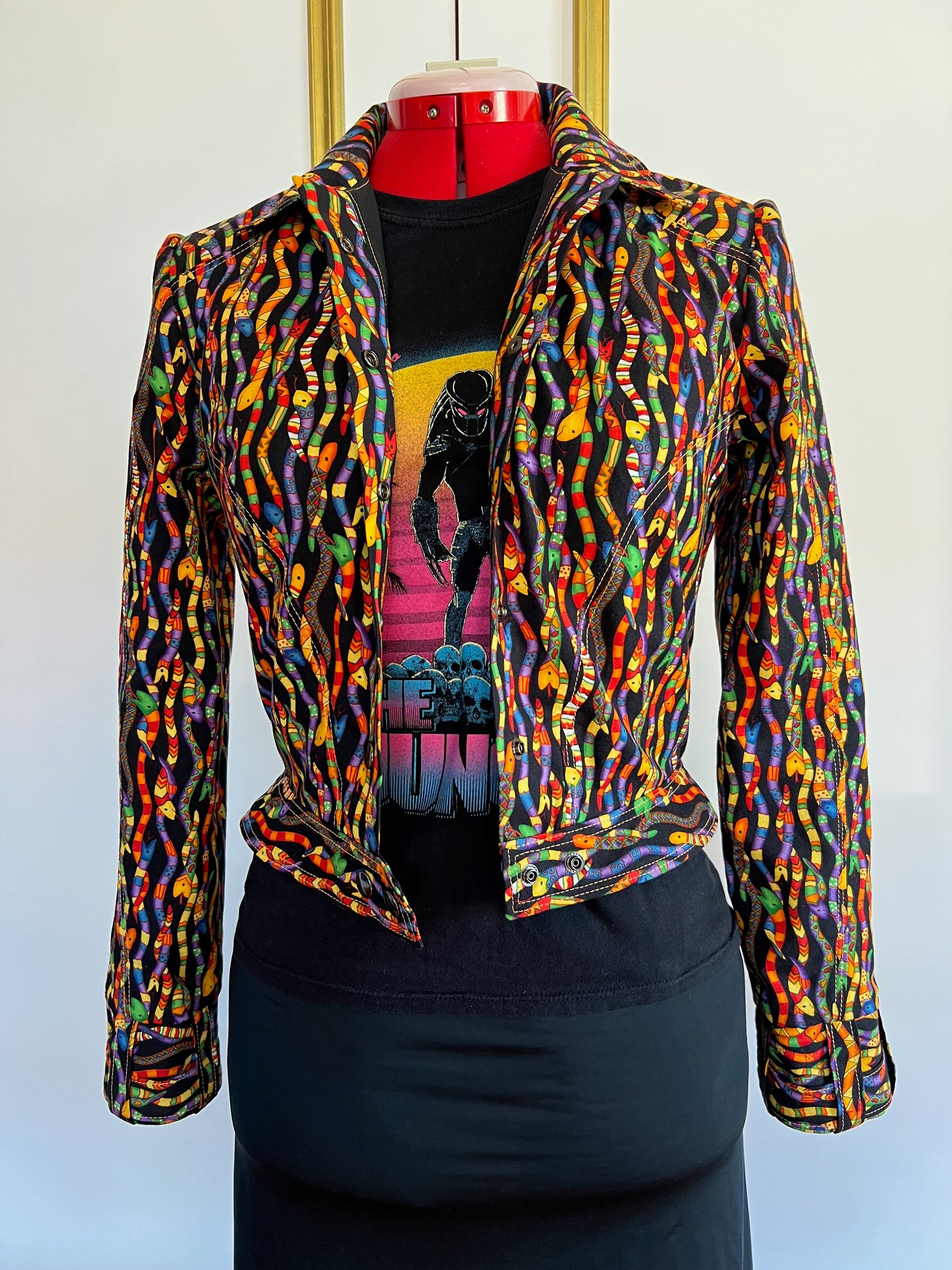 Cropped electric snake jacket