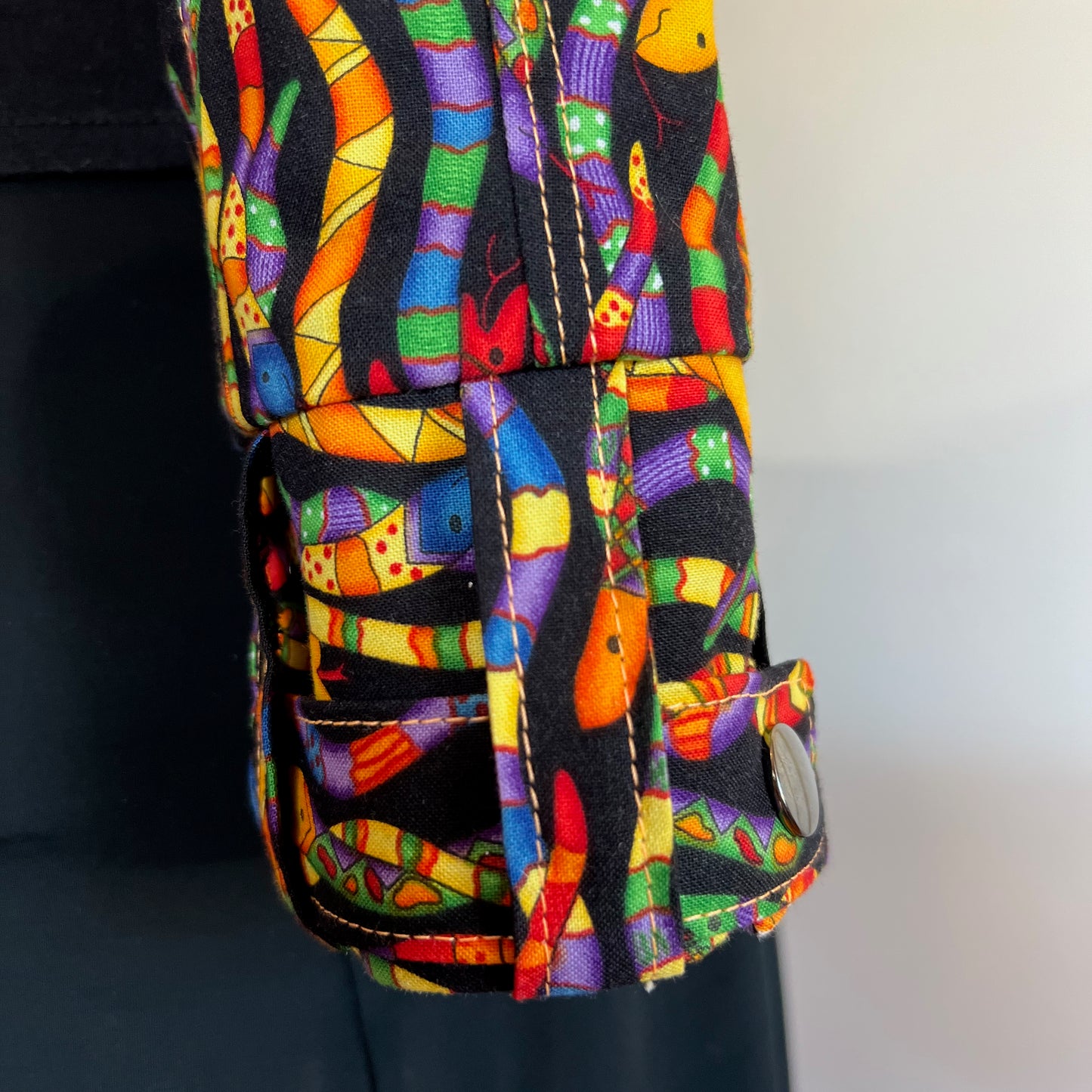 Cropped electric snake jacket